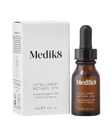 Medik8 Intelligent Retinol 3TR, serum z witaminą A 0,3%, 15 ml, wyprzedaż: termin ważności 01`2024